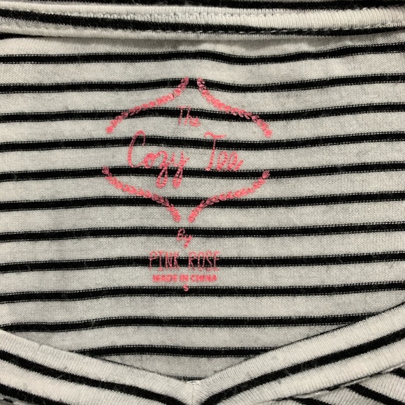 Pink Rose Short Sleeve V-Neck Tee - Picture 3 of 5